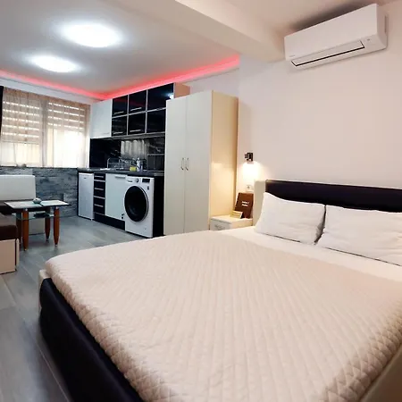 Deluxe 2 Studios City Center Burgas Exterior photo