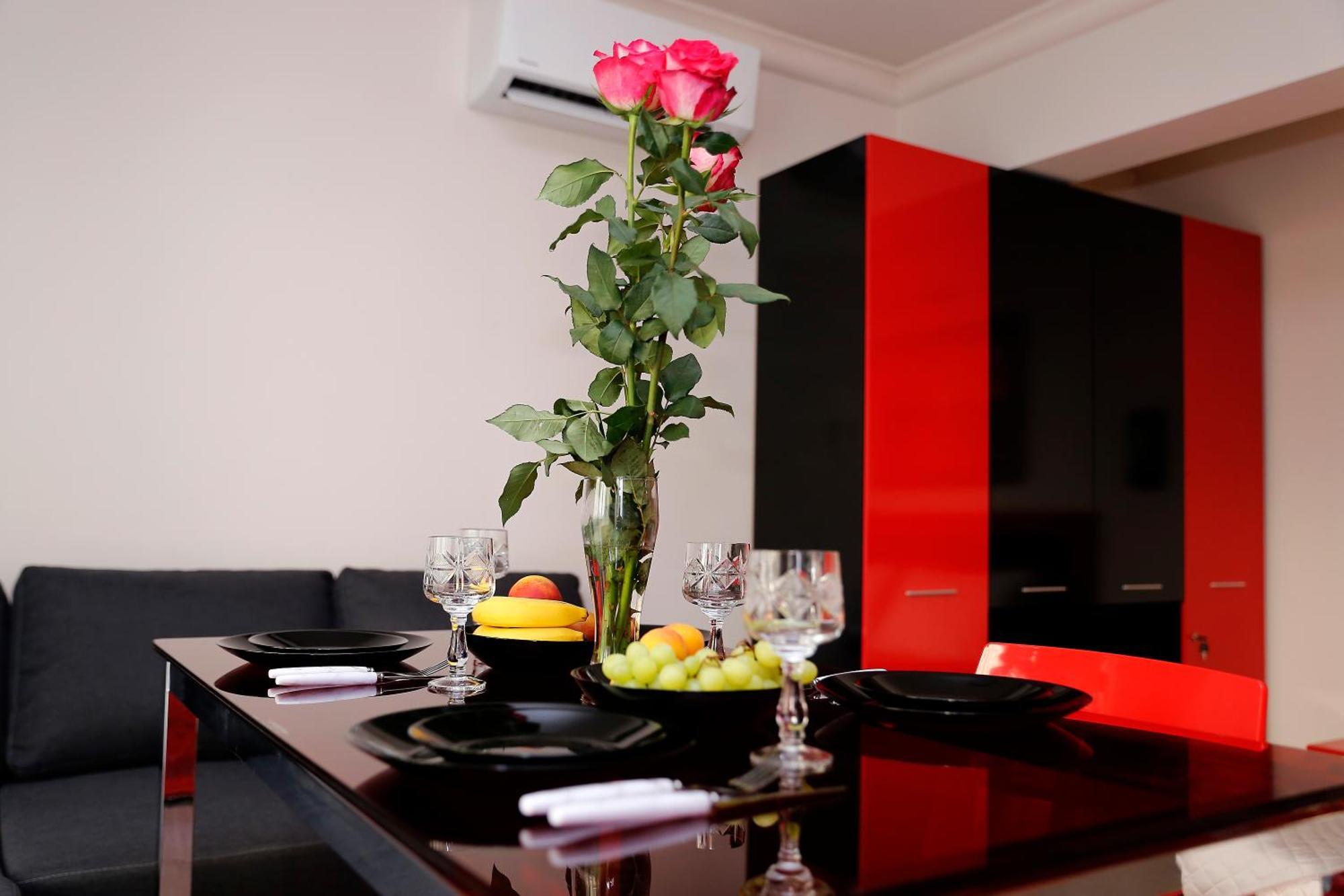 Deluxe 2 Center Burgas